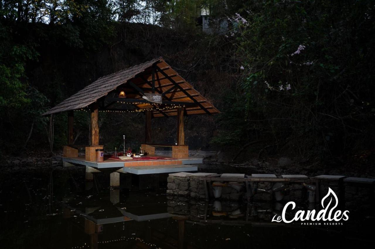 Le Candles Resort Kozhikode Zewnętrze zdjęcie