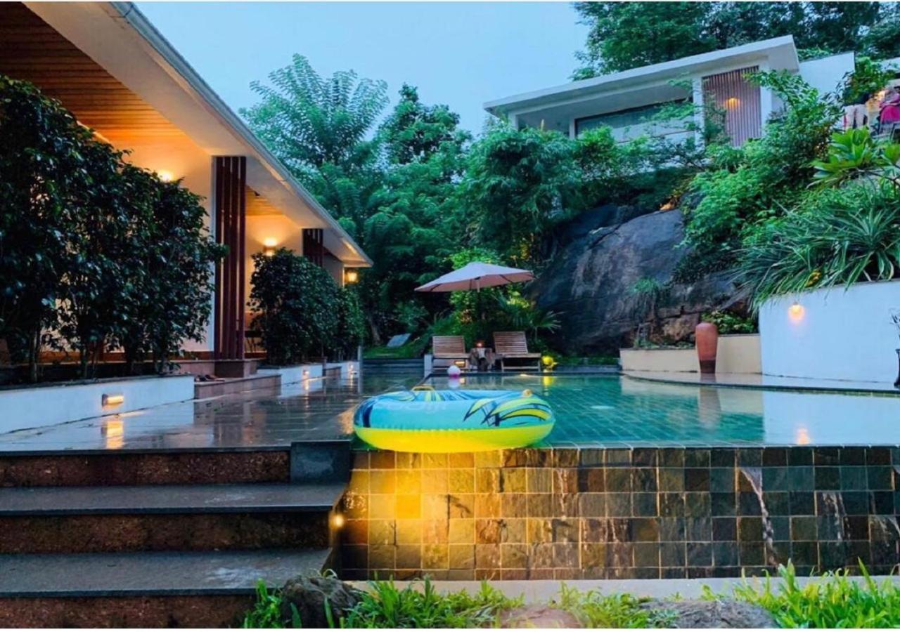Le Candles Resort Kozhikode Zewnętrze zdjęcie
