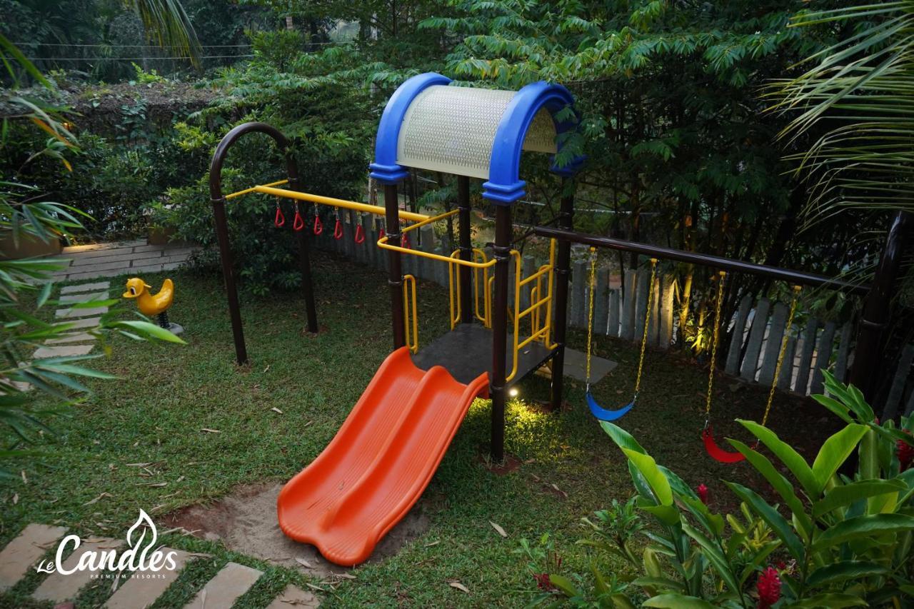 Le Candles Resort Kozhikode Zewnętrze zdjęcie